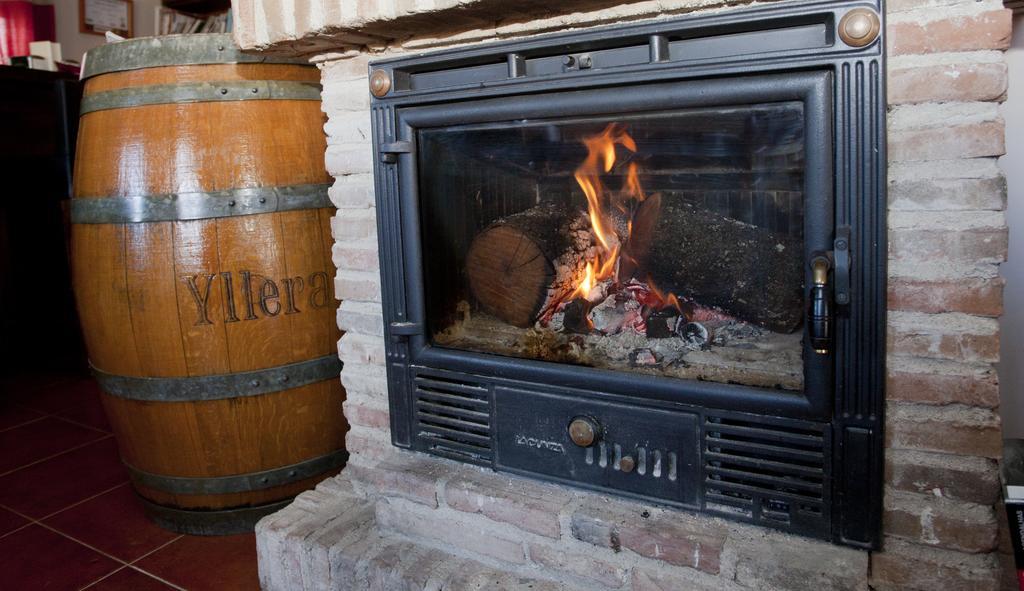 Hotel Rural El Yantar De Gredos San Martin del Pimpollar Bagian luar foto